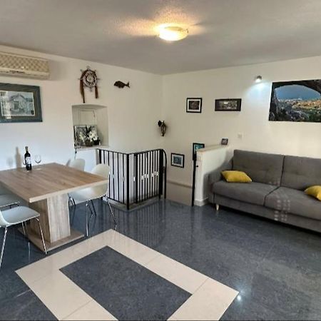Apartmani Dalmacija Brela Zewnętrze zdjęcie