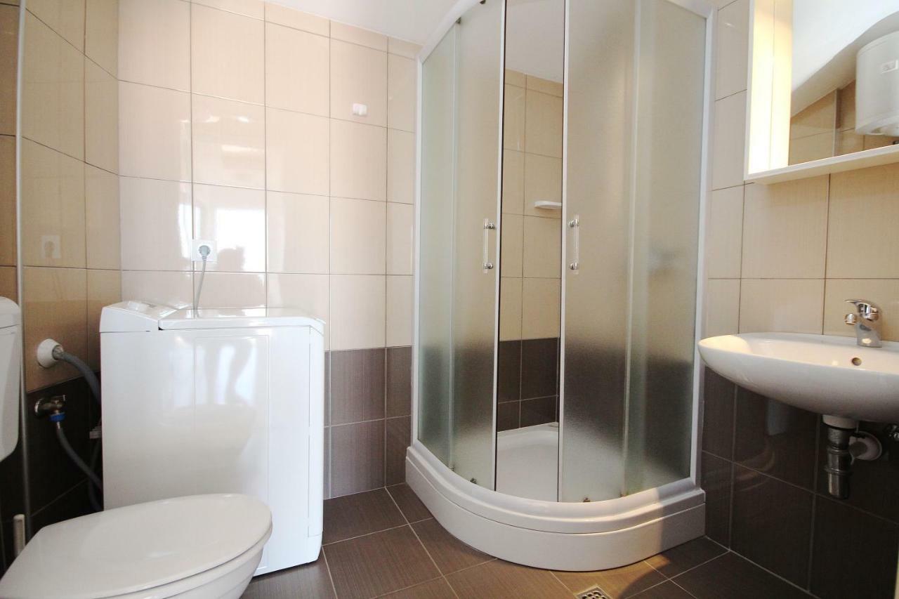 Apartmani Dalmacija Brela Zewnętrze zdjęcie
